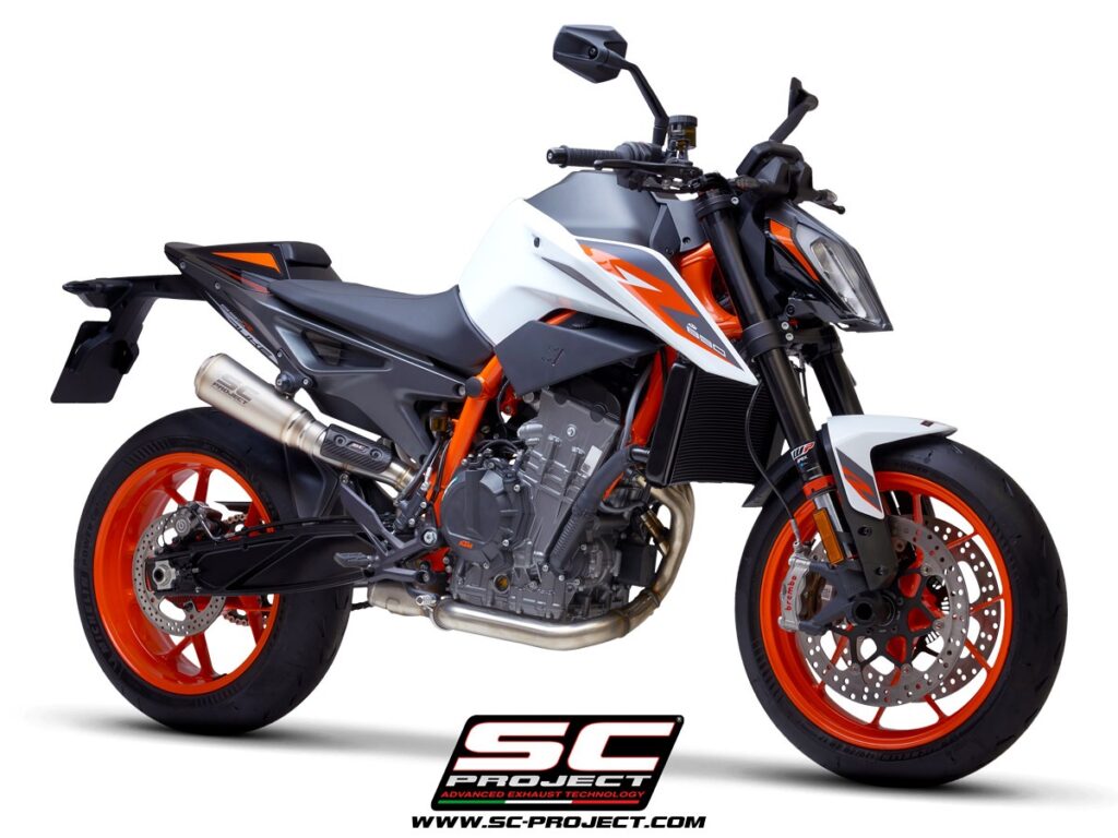 KTM_890-Duke-R_my2020_S1GP_3-4Anteriore