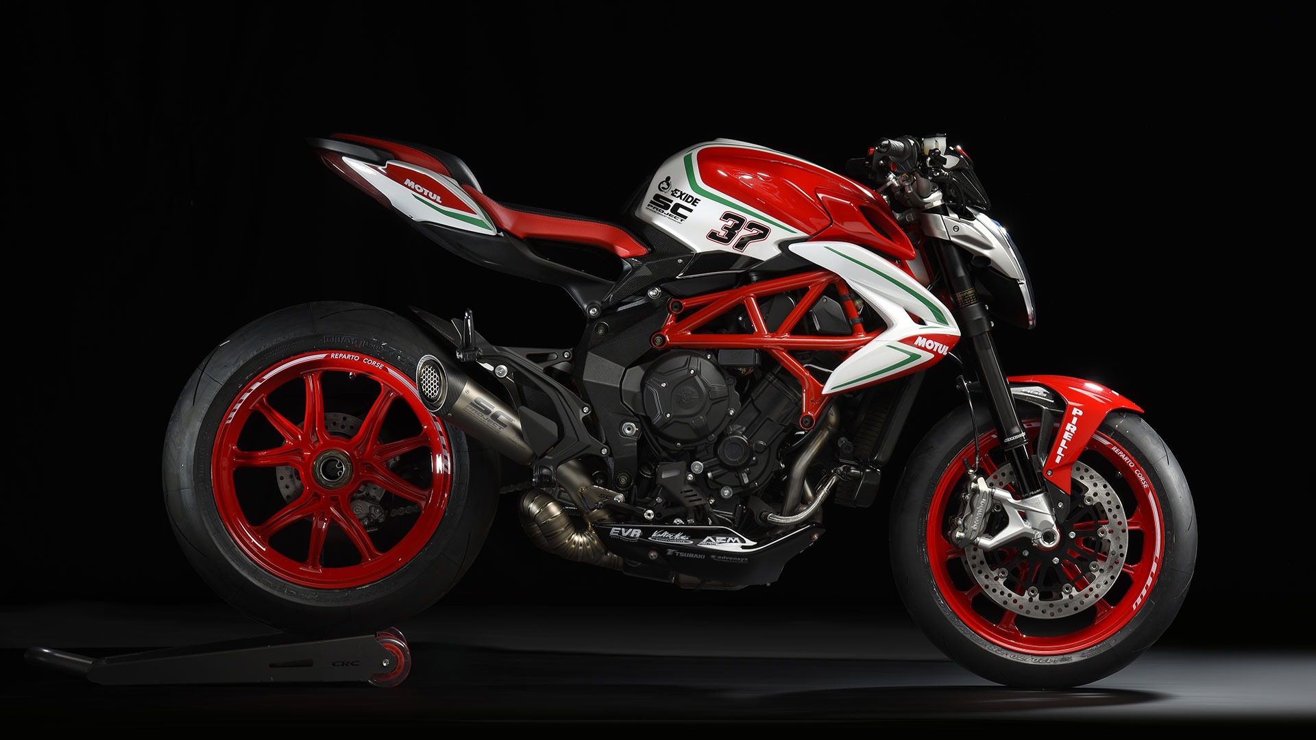 mv-agusta-brutale-800-rc-3.jpg