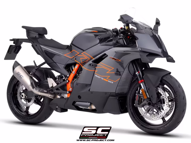 KTM_990 RC R_2026_SlipOn_Euro5Plus_SC1R_Titanium_03-3-4Front